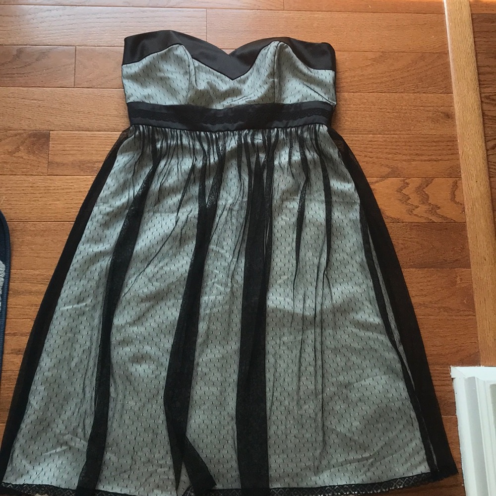 White House Black Market formal strapless dress
